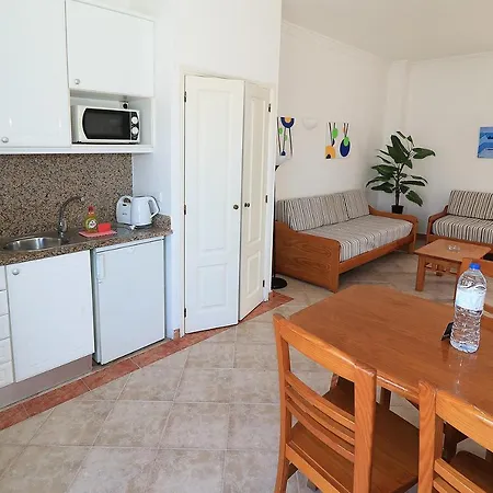 Oura Ocean Front Appartement *
