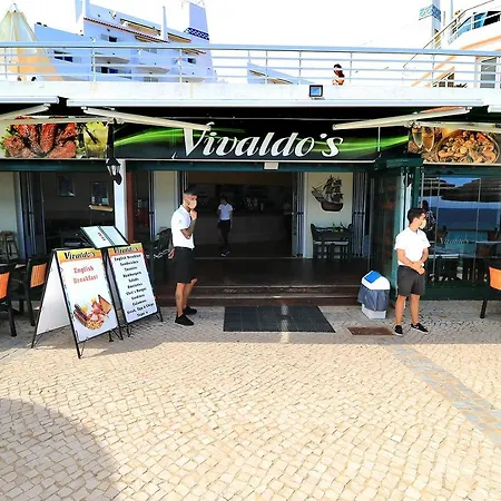Apartamento Oura Ocean Front *
