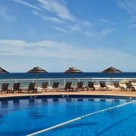 Apartamento Oura Ocean Front