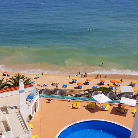 Oura Ocean Front البوفيرا